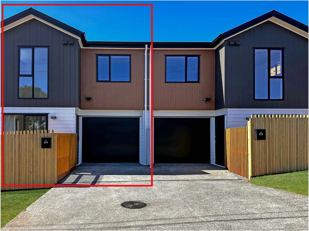 2A Sylvester Avenue, Mount Roskill, Auckland - Carousel 1