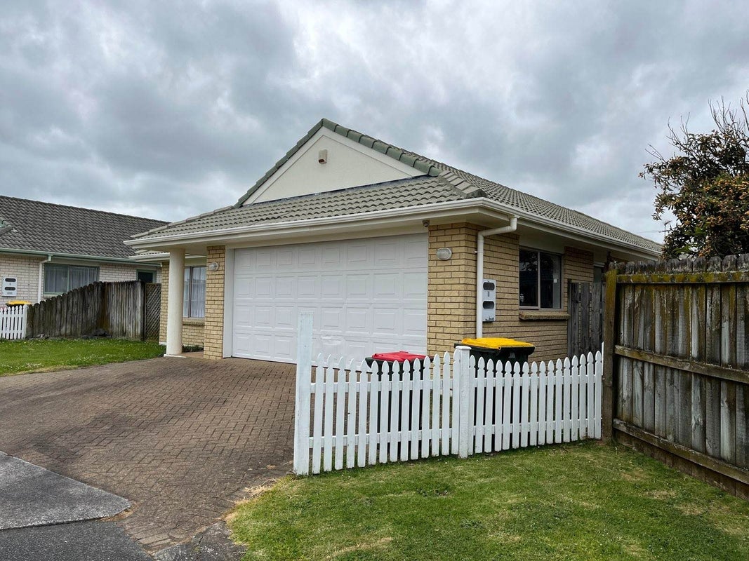 29 Cantora Avenue, Northpark, Auckland - Carousel 2