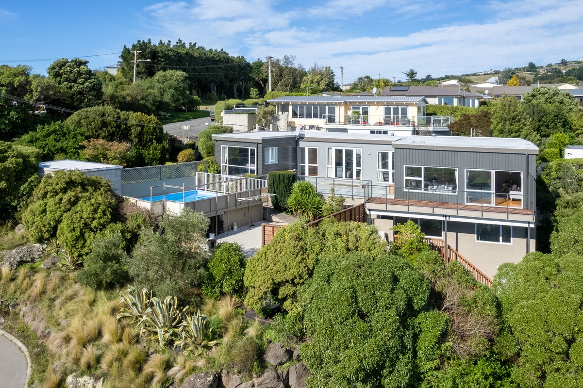 194 Major Hornbrook Road, Mount Pleasant, Christchurch - Carousel 2