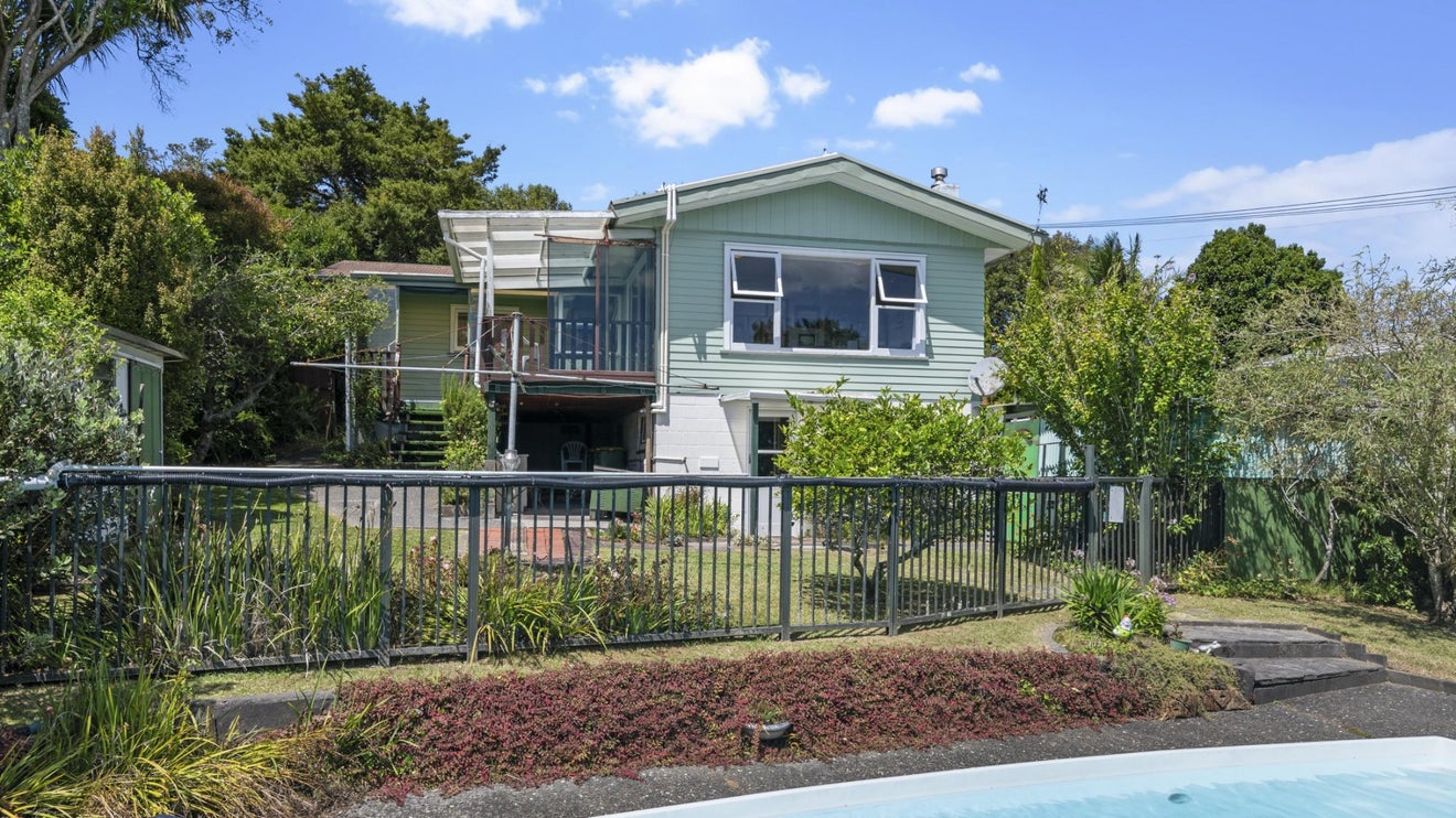 29A Balmain Road, Birkenhead, Auckland - Carousel 1