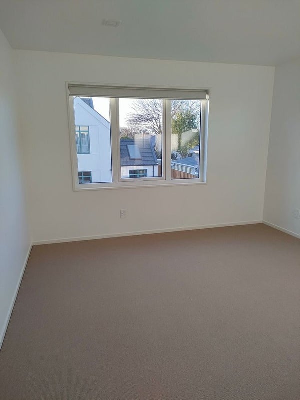 85 Paparoa Street, Papanui, Christchurch - Carousel 13