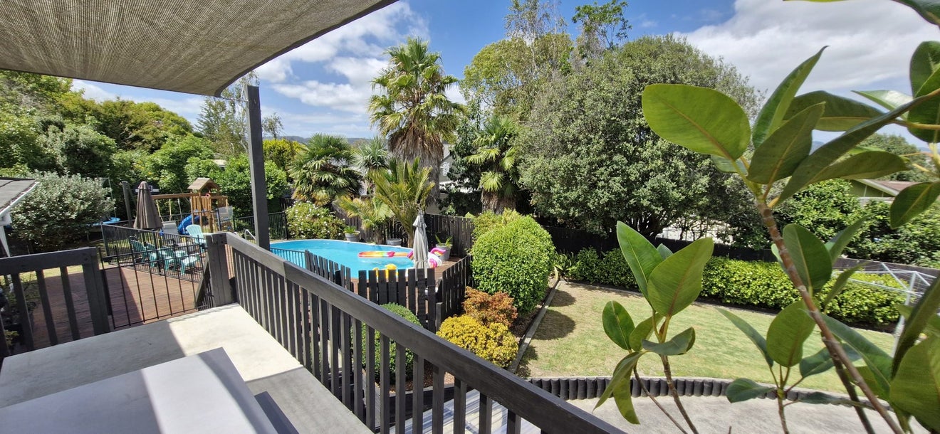 19 Rhonda Place, Opaheke, Papakura - Carousel 1