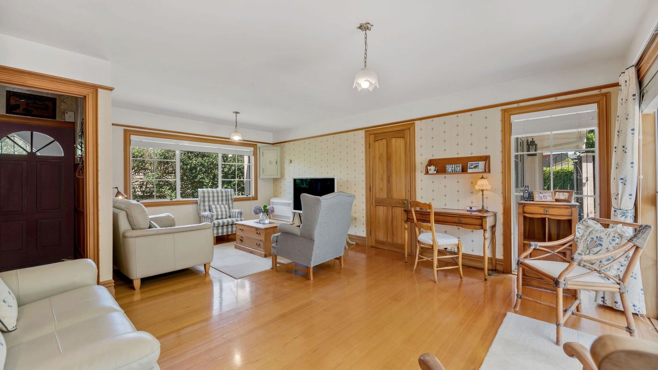 74A Ridge Road, Howick, Auckland - Carousel 1