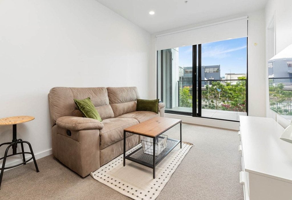 211/19 Rawene Road, Birkenhead, Auckland - Carousel 2