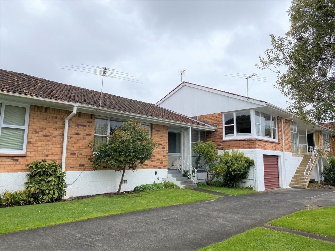 3/9 Haydn Avenue, Royal Oak, Auckland - Carousel 2