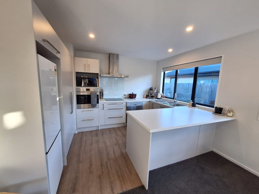50 William Nicholls Drive, Belfast, Christchurch - Carousel 2
