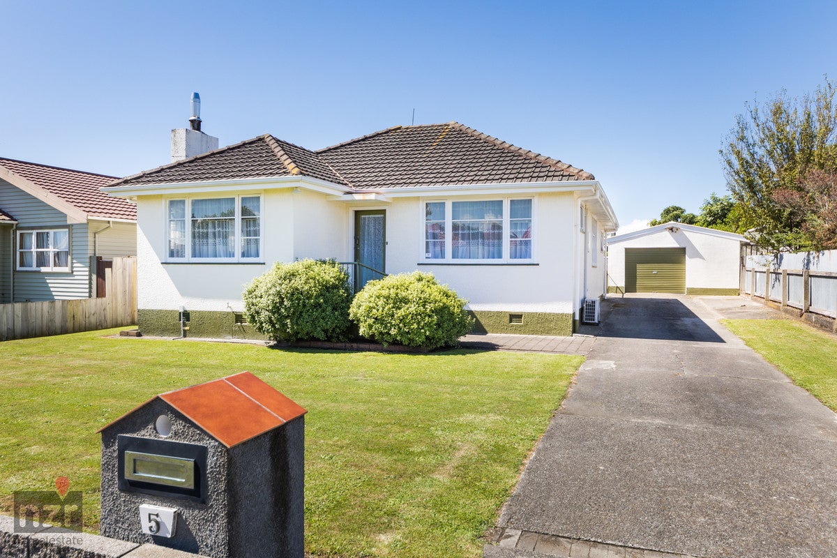 5 Severn Terrace, Roslyn, Palmerston North - Carousel 1