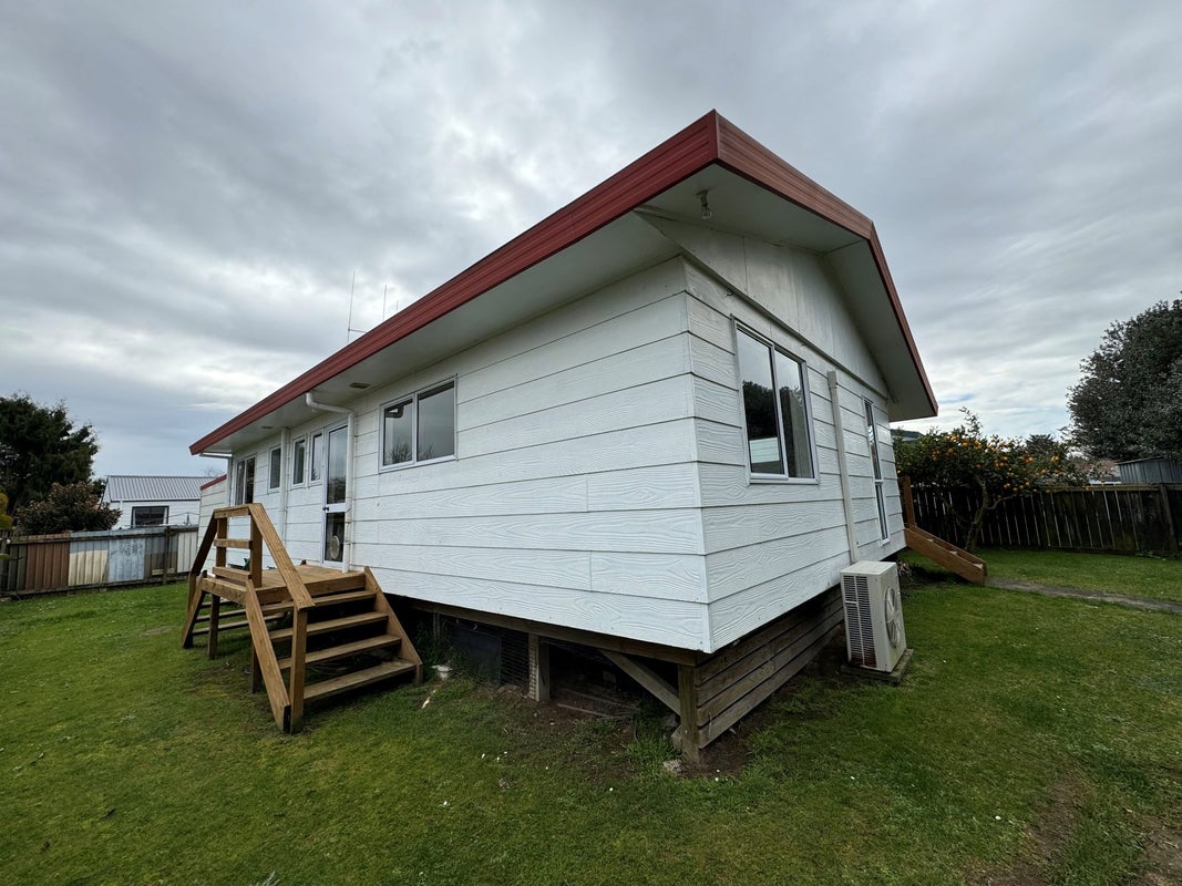 12C MacDonald Road, Glenview, Hamilton - Carousel 2