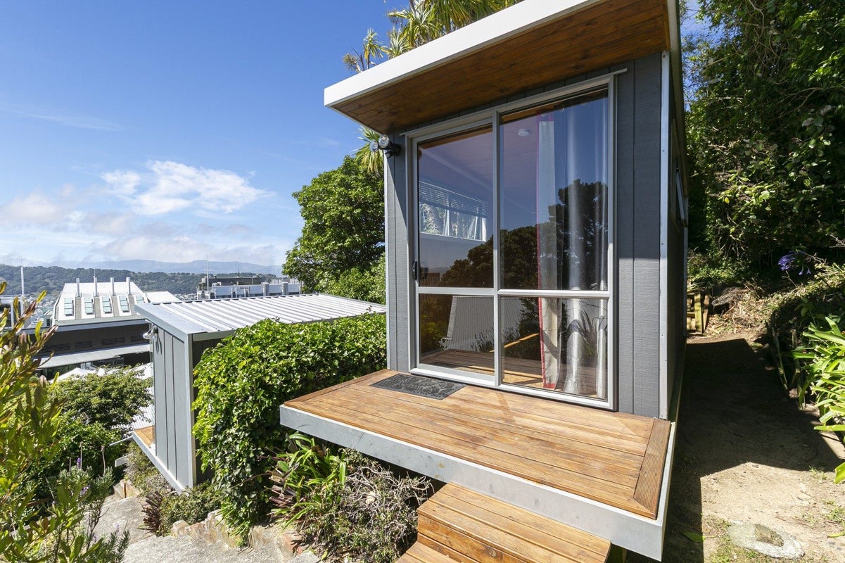66 Kelburn Parade, Kelburn, Wellington - Carousel 2