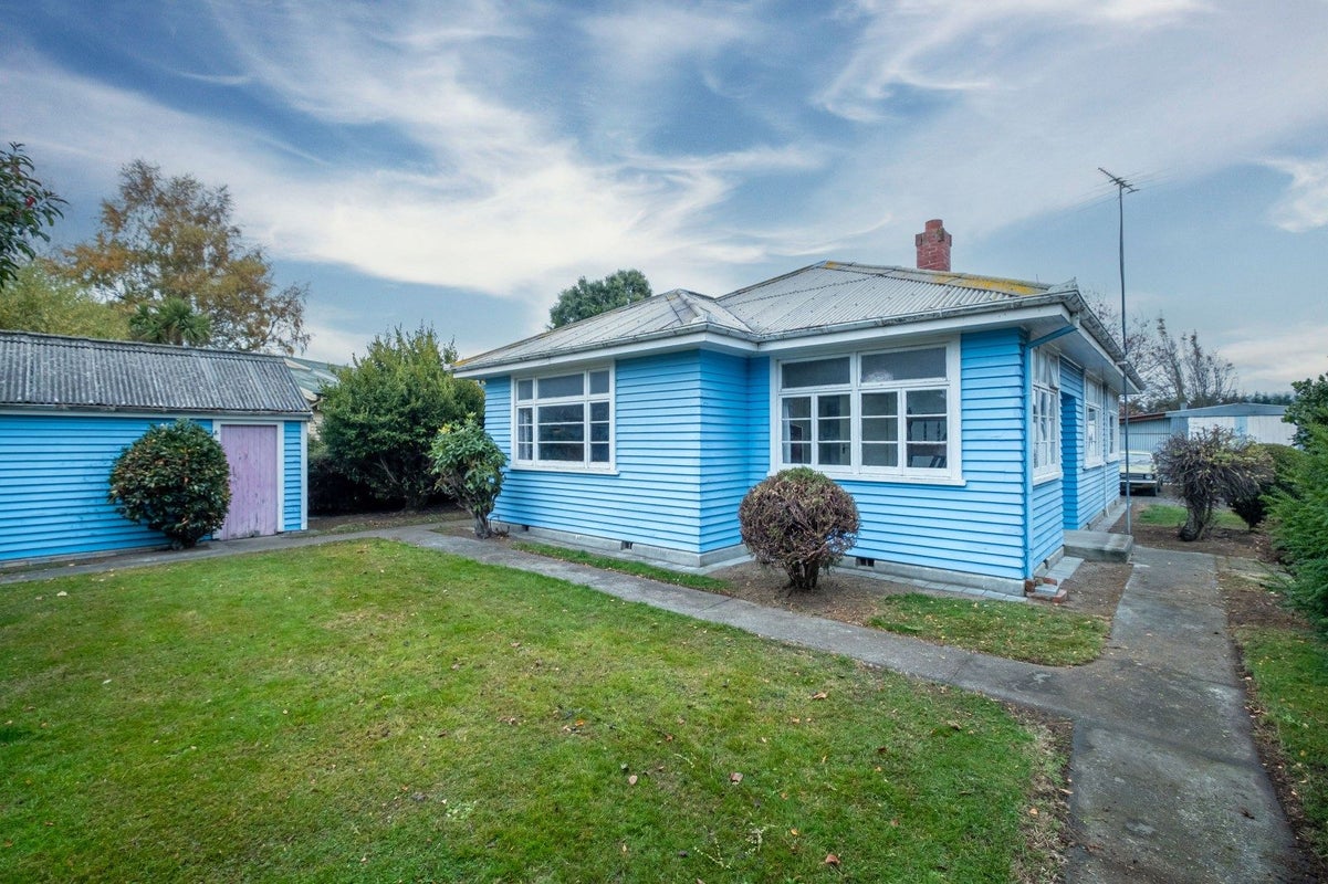 15 Carr Street, Methven, Methven - Carousel 1