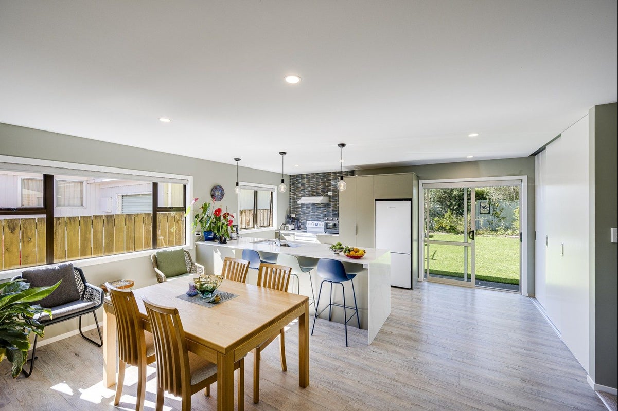 329 Westminster Avenue, Tamatea, Napier - Carousel 1