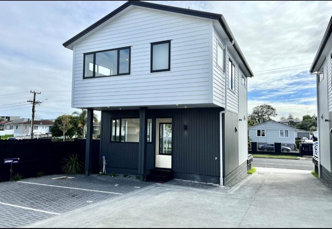 7/15 Old Wairoa Road, Papakura, Papakura - Carousel 14