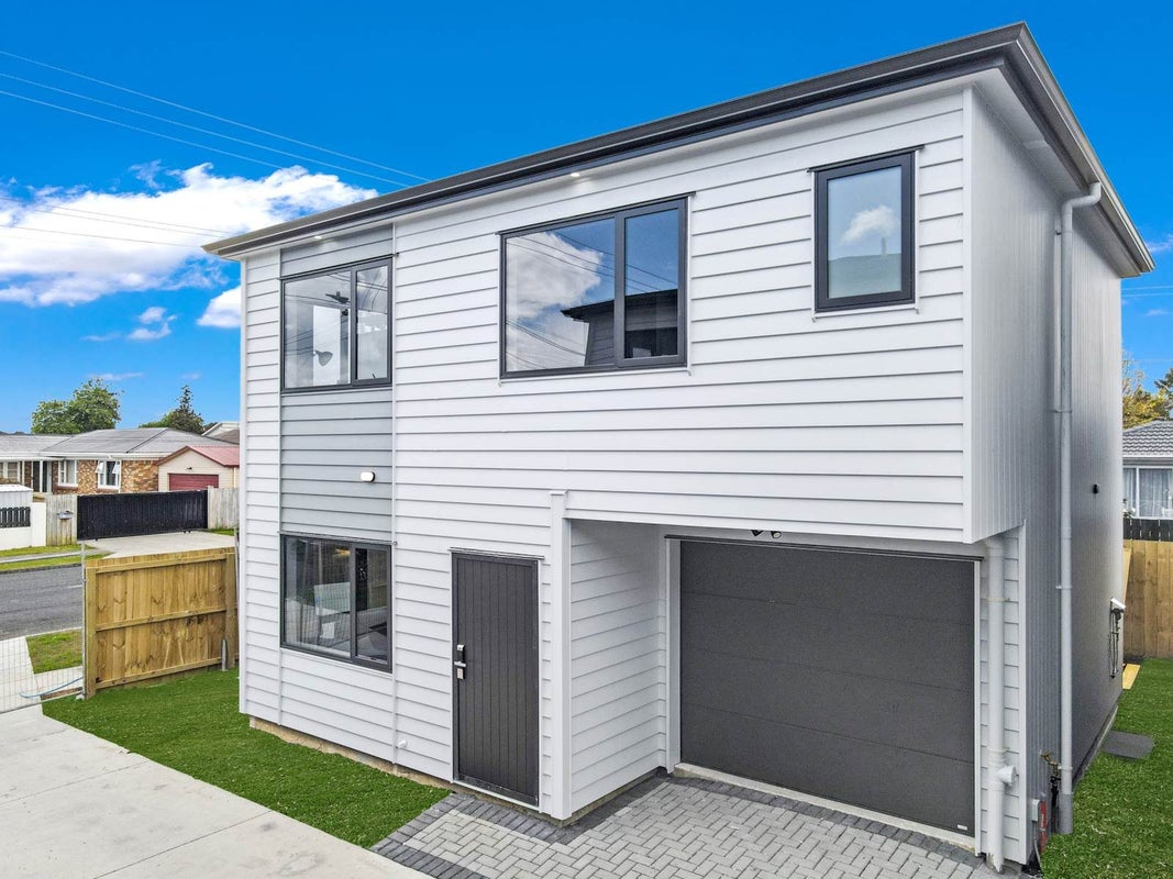 2/177 Old Wairoa Road, Papakura, Papakura - Carousel 2