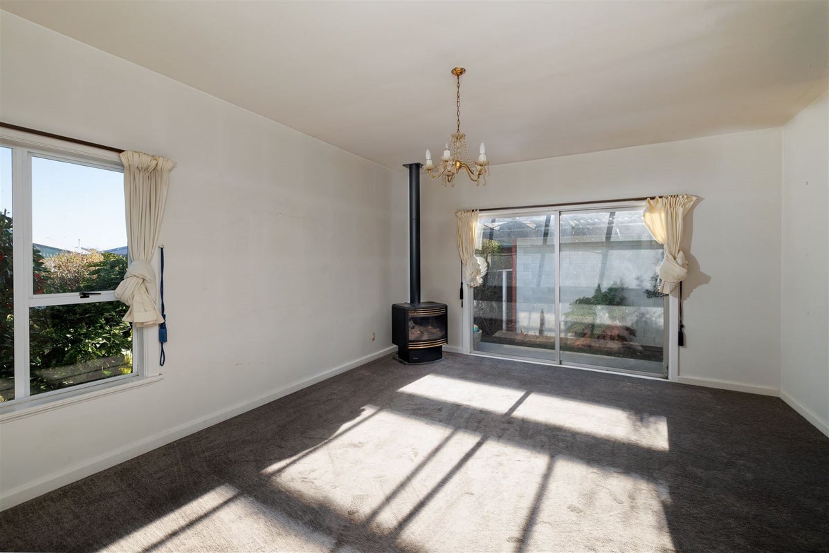 313 Westminster Street, Mairehau, Christchurch - Carousel 2