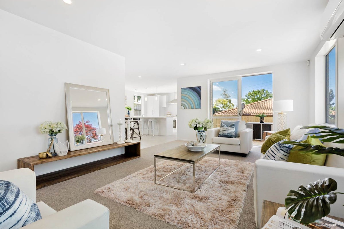 10A BEAUBANK RD, Kelston, Auckland - Carousel 2