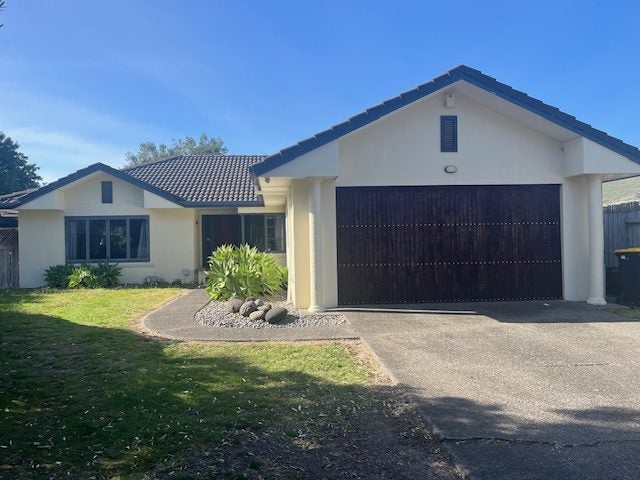 65 Olympus Grove, Papamoa Beach, Papamoa - Carousel 3