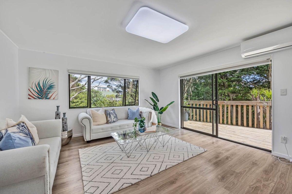 1/8A Verbena Road, Birkdale, Auckland - Carousel 2