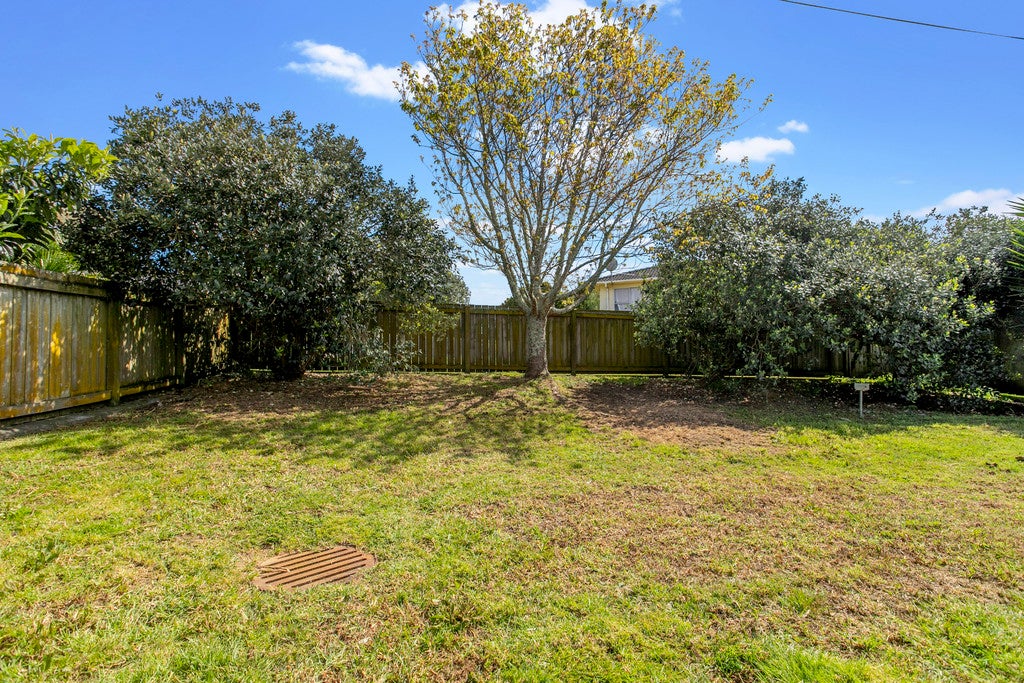 18 Lendic Avenue, Henderson, Auckland - Carousel 2