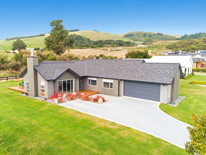 21 Bodes Lane, Kinloch, Taupo - Carousel 1