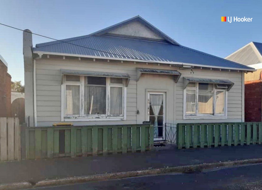 34 Fingall Street, South Dunedin, Dunedin - Carousel 1