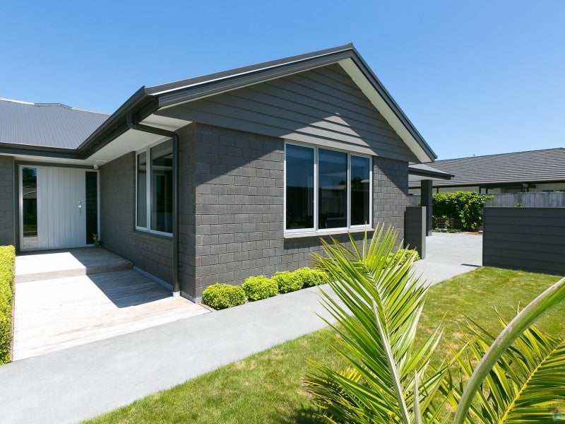 20 Te Arakete Place, Hurworth, New Plymouth - Carousel 2