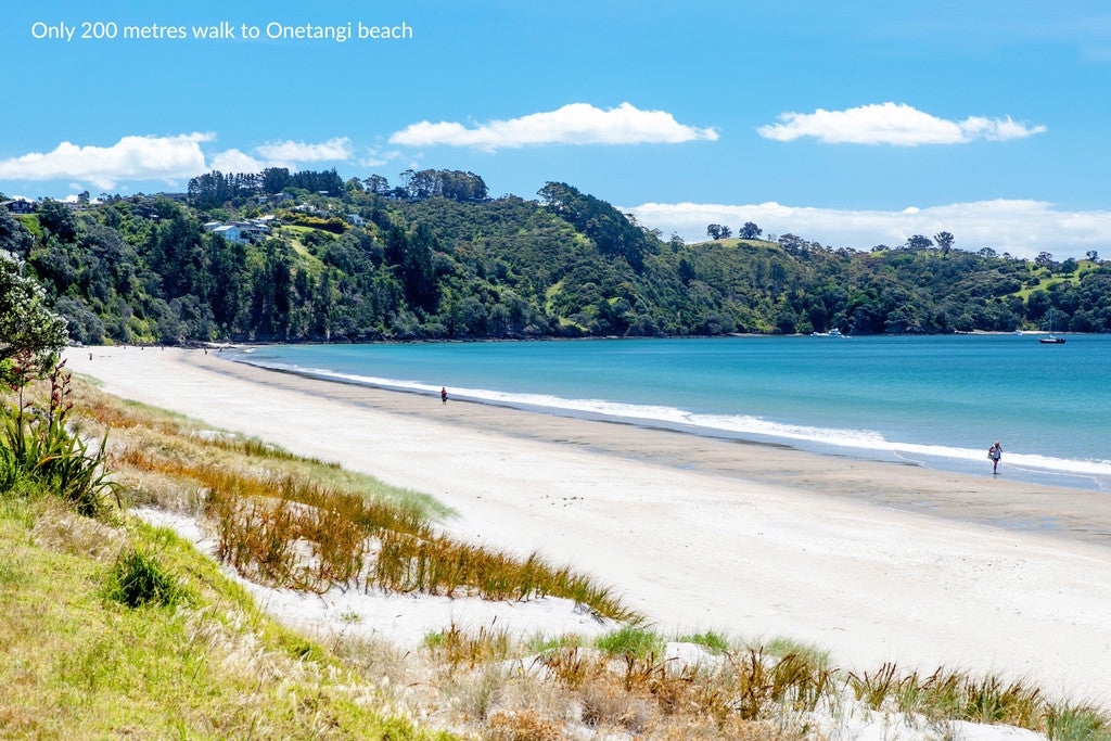 12 Fourth Avenue, Onetangi, Waiheke Island - Carousel 2