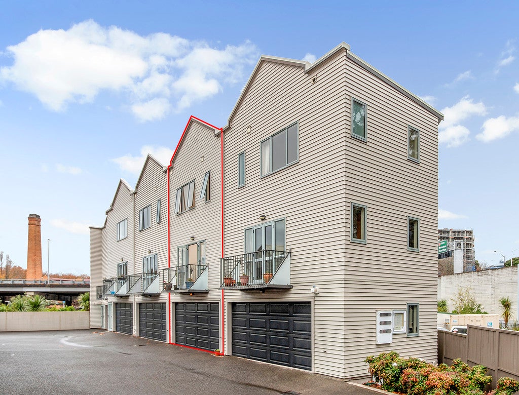 4J Wilkins Street, Freemans Bay, Auckland - Carousel 1
