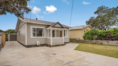 5 Elizabeth Street, Moera, Lower Hutt - Carousel 1