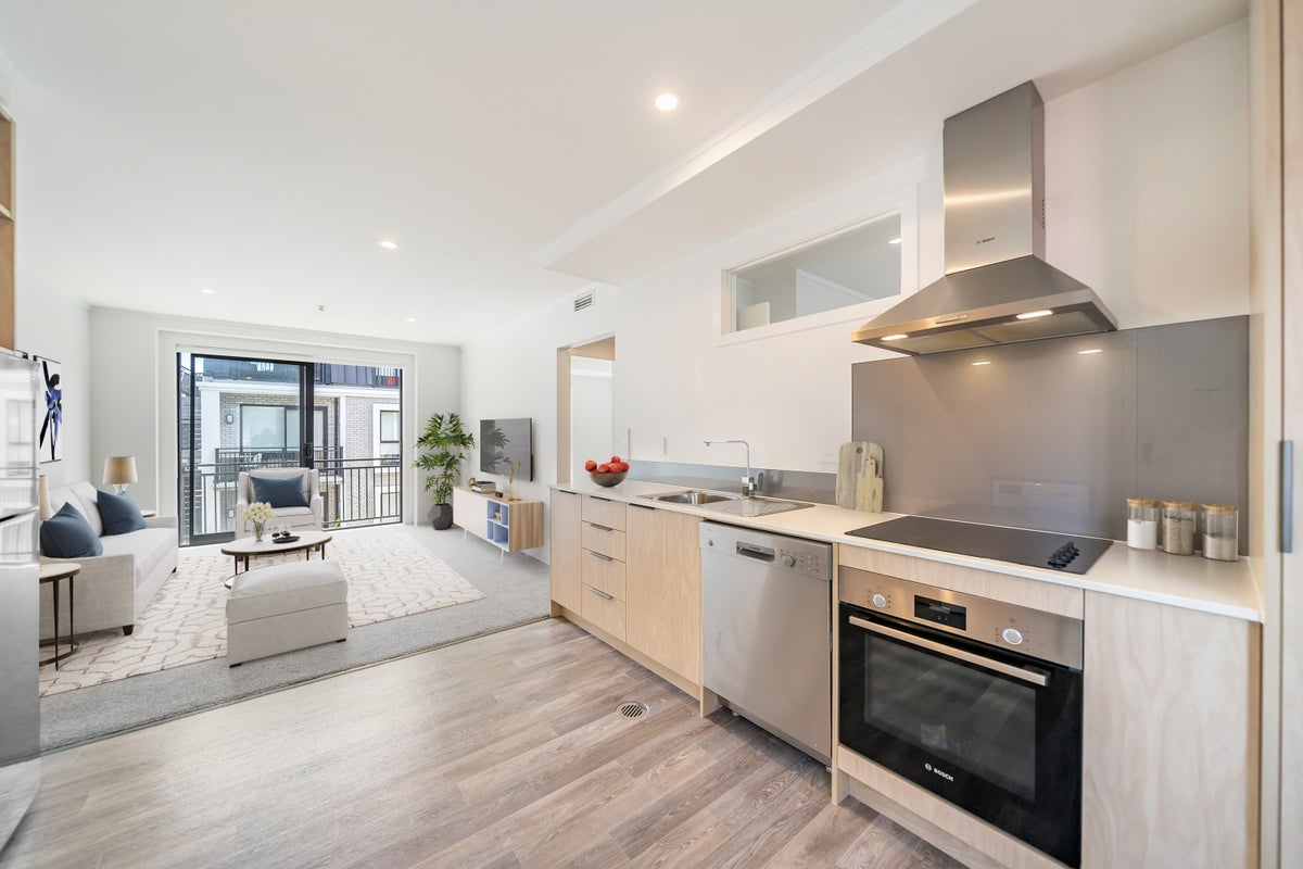 9/16D Constable Street, Newtown, Wellington - Carousel 1