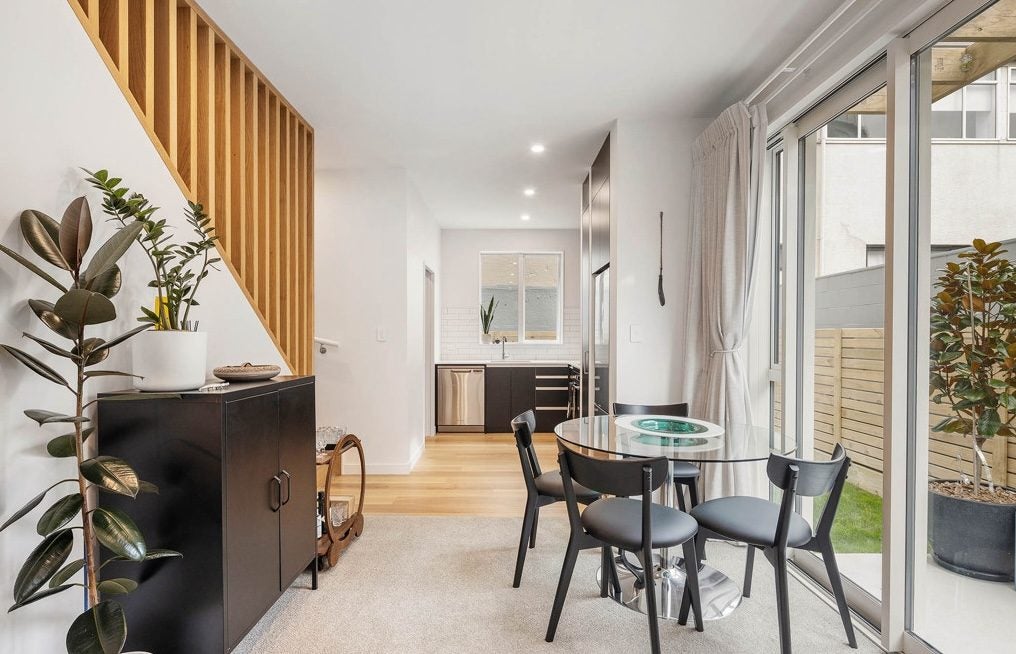 14/30 Pirie Street, Mount Victoria, Wellington - Carousel 1