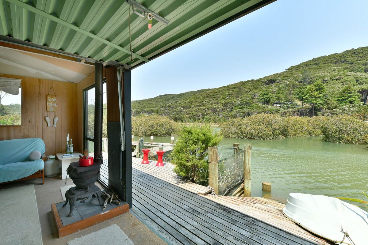 103 North Cove, KAWAU ISLAND, Kawau Island - Carousel 2