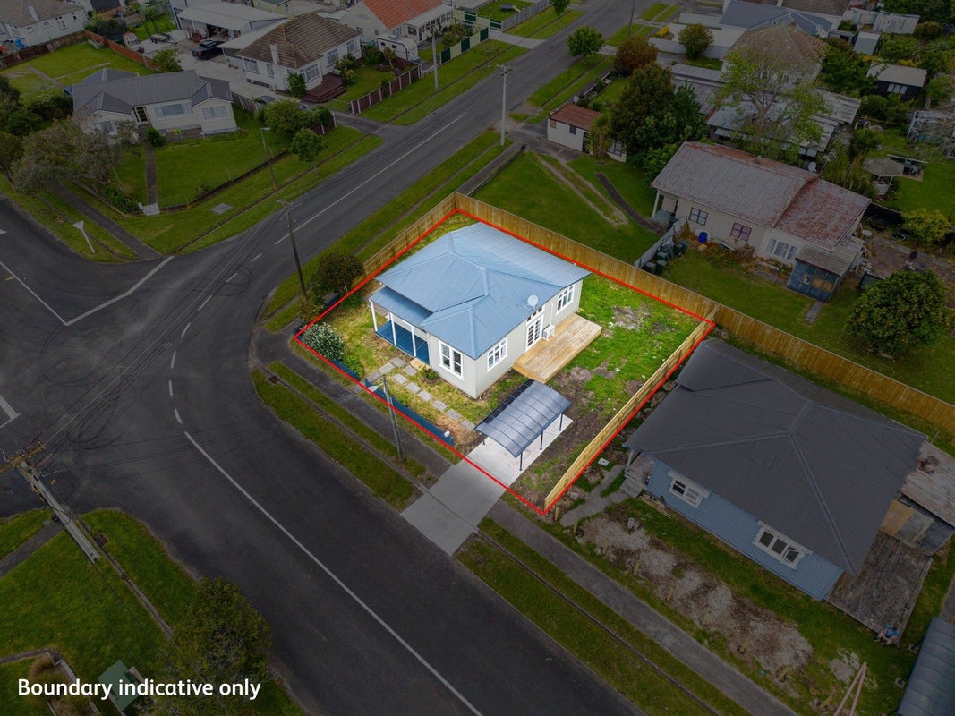 14 Salisbury Avenue, Whanganui East, Whanganui - Carousel 1