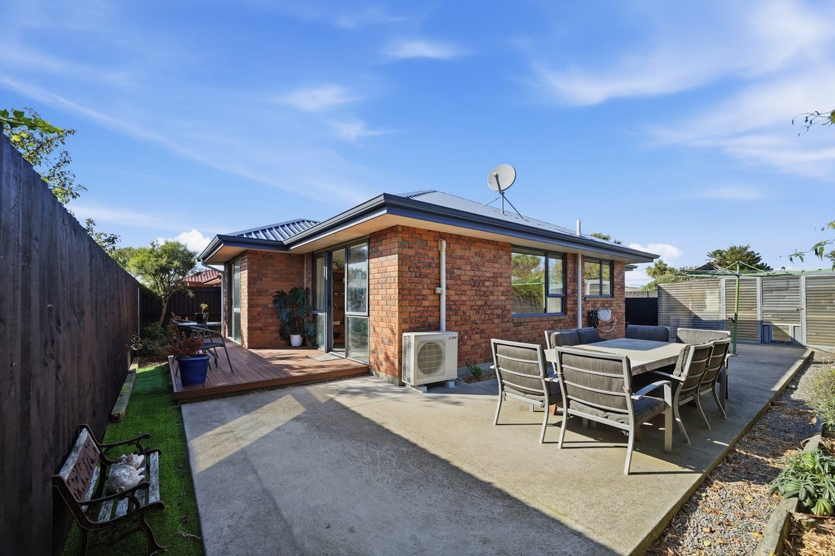 48 Marriotts Road, North New Brighton, Christchurch - Carousel 1