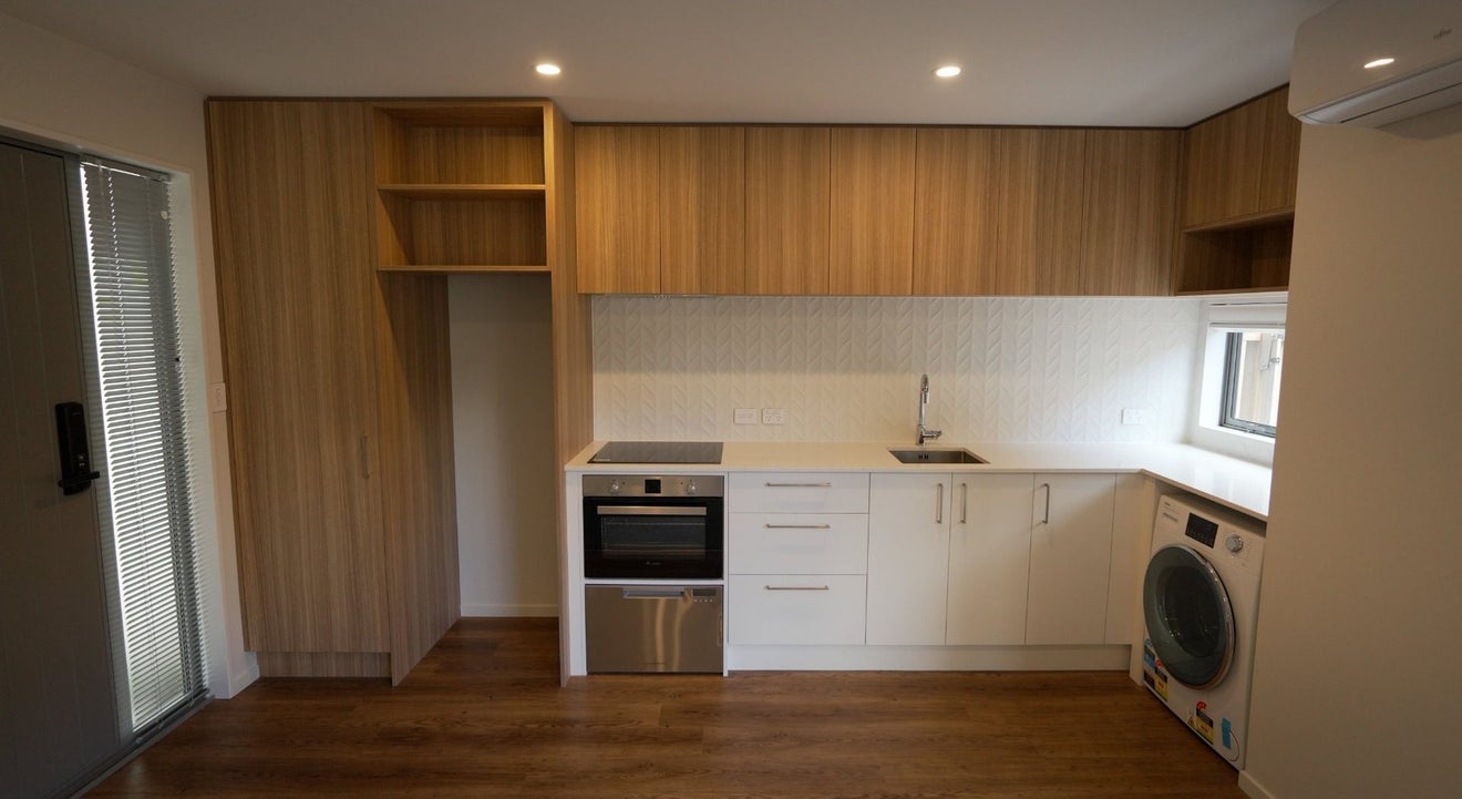 7/43 Churton Crescent, Taita, Lower Hutt - Carousel 2