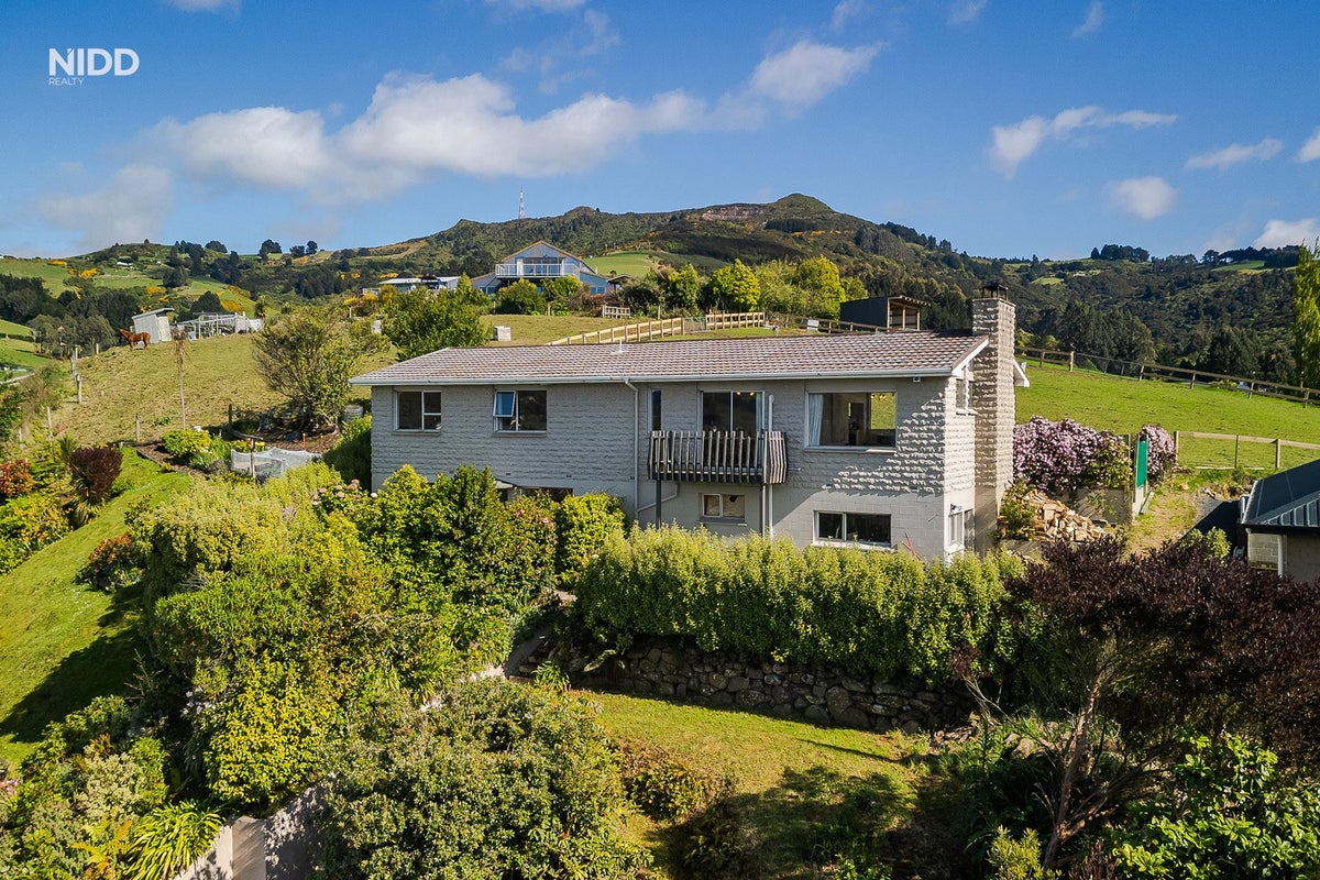 14 Springdon Avenue, Sawyers Bay, Port Chalmers - Carousel 2