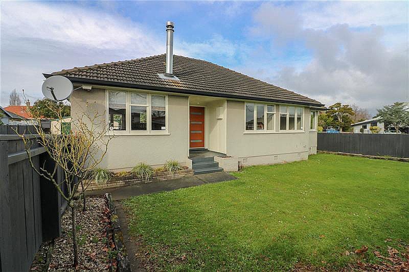 600 Featherston Street, Roslyn, Palmerston North - Carousel 1