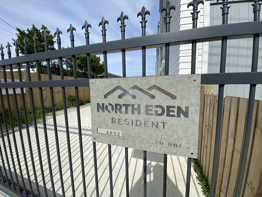 1/4052 Great North Road, Glen Eden, Auckland - Carousel 14