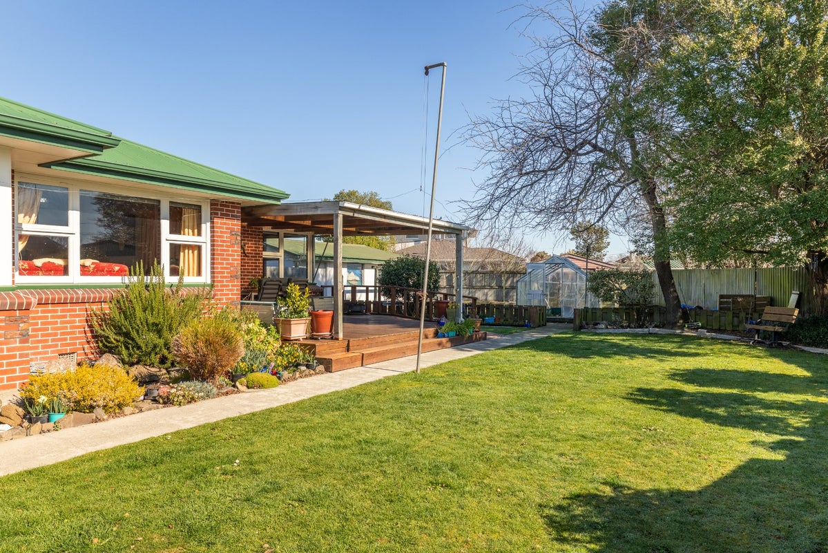 37 Radbrook Street, Avonhead, Christchurch - Carousel 2
