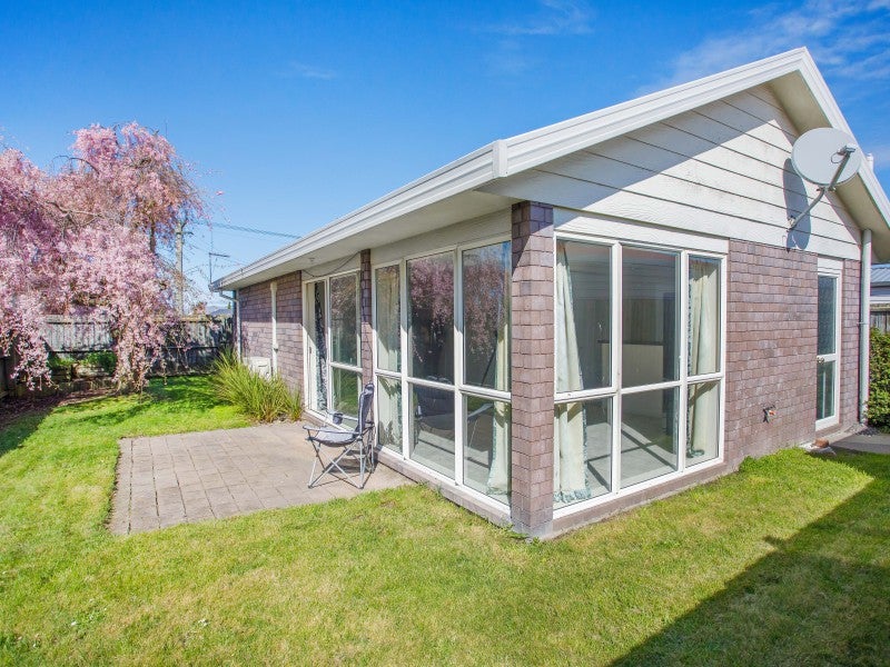 1/141 Gilberthorpes Road, Hei Hei, Christchurch - Carousel 2