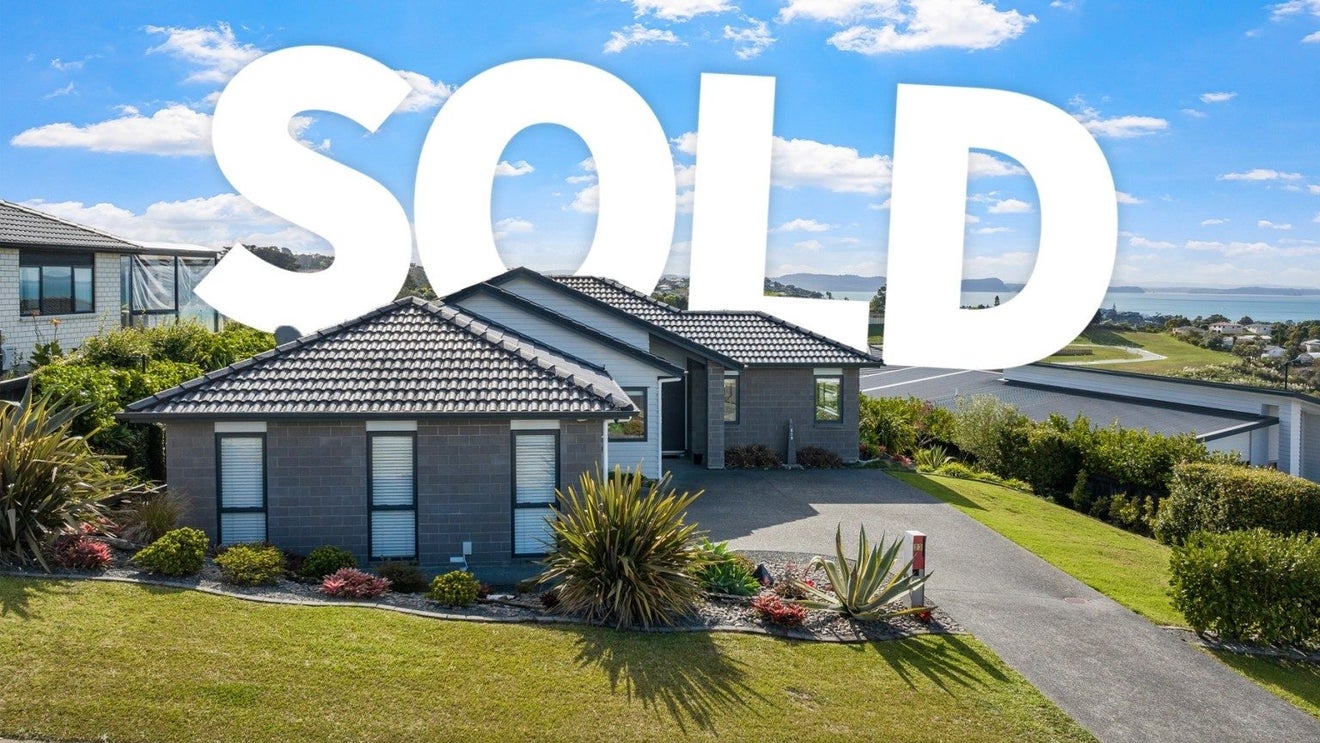 23 Woodridge Drive, Stanmore Bay, Whangaparaoa - Carousel 1