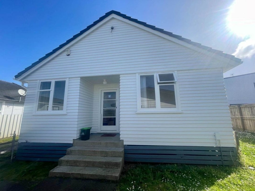 76 Swaffield Road, Papatoetoe, Auckland - Carousel 1