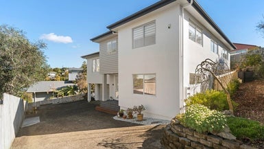 45A Sycamore Drive, Sunnynook, Auckland - Carousel 1