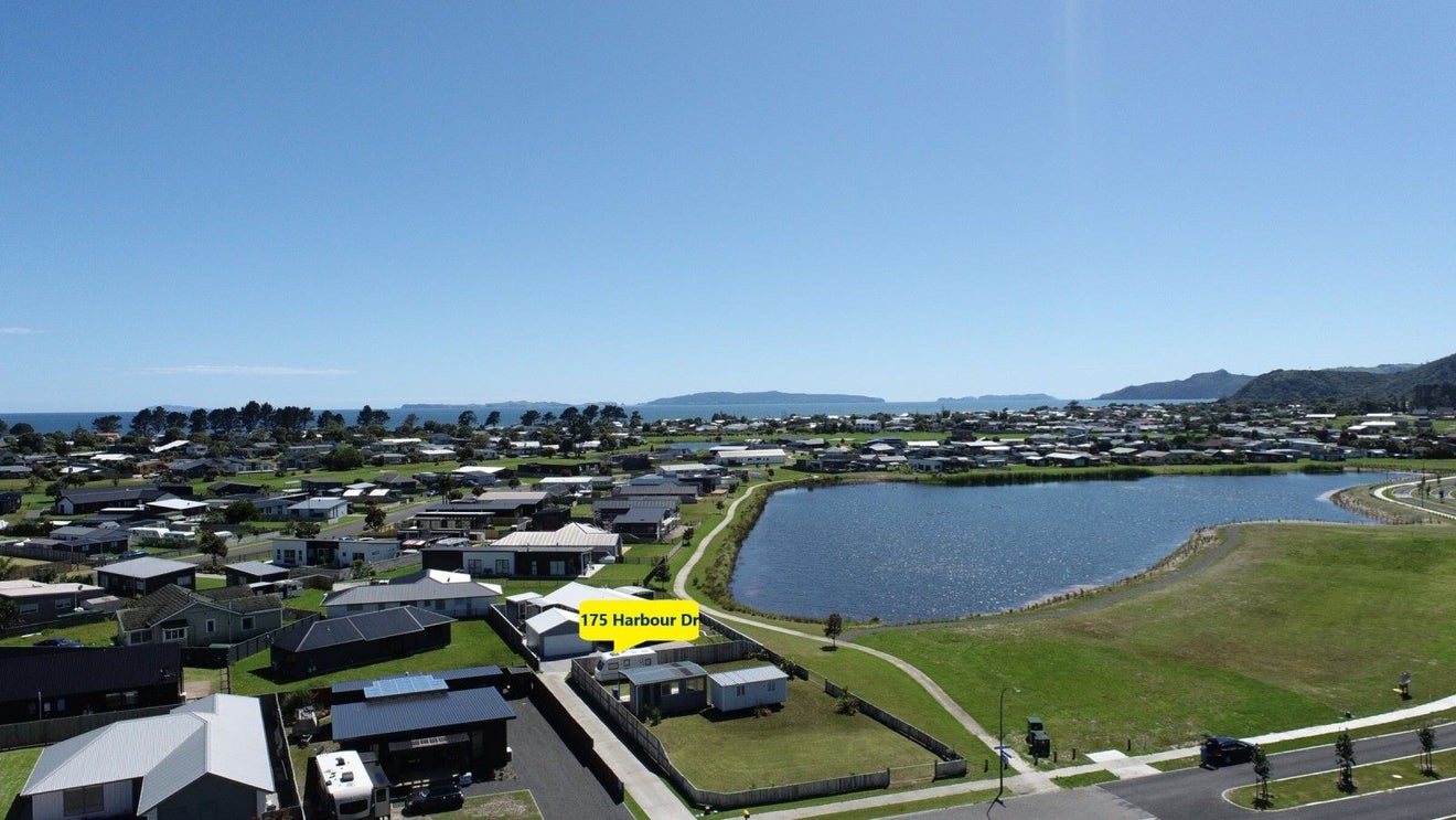 175 Harbour Drive, Matarangi, Whitianga - Carousel 1