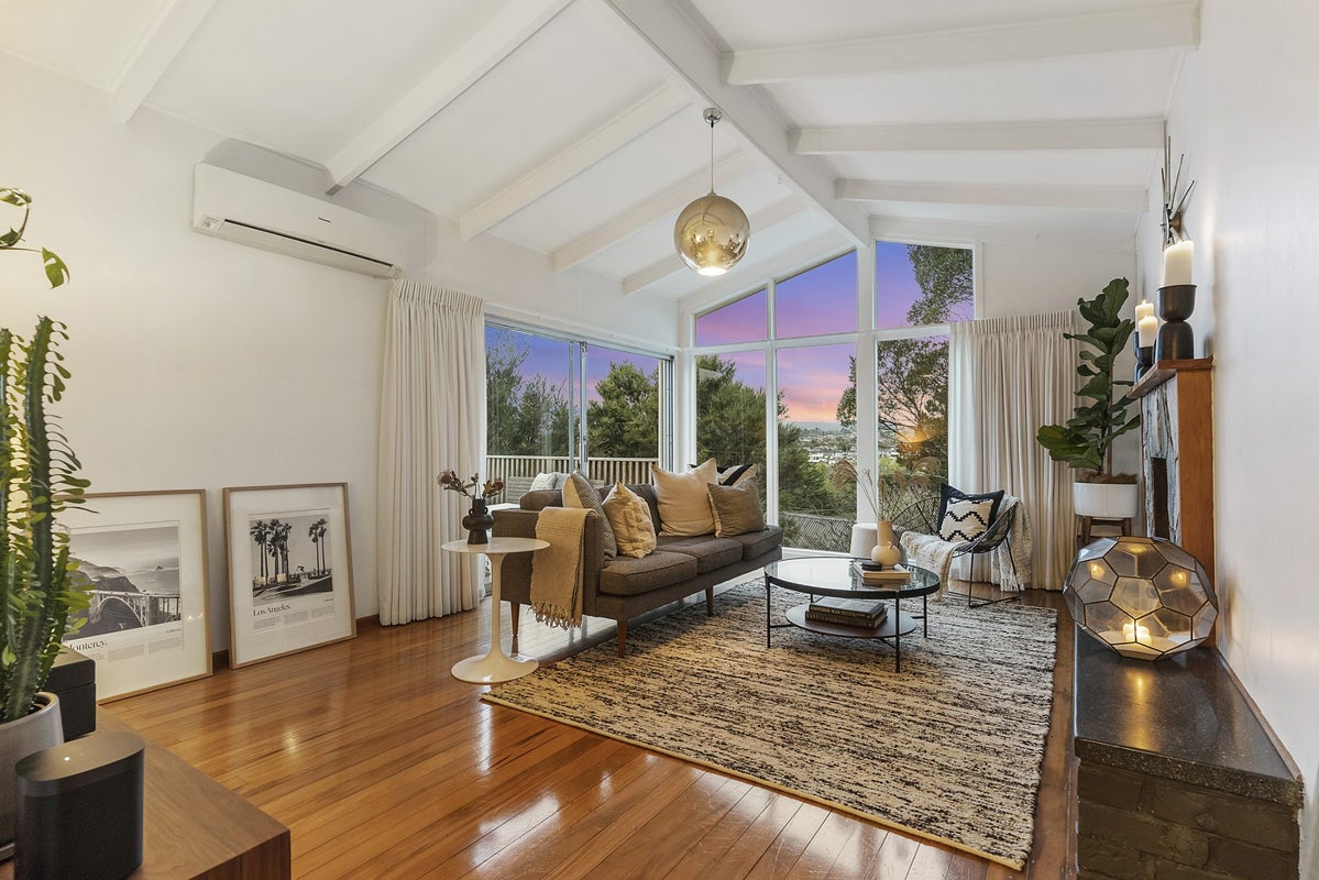 61 Don Buck Road, Massey, Auckland - Carousel 1