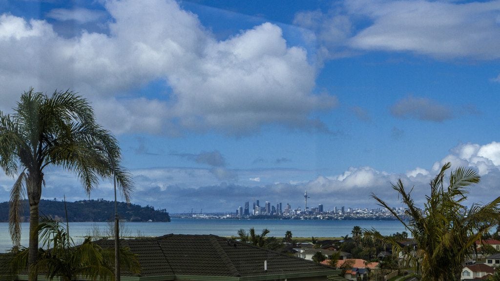 5 Tornado Place, West Harbour, Auckland - Carousel 22