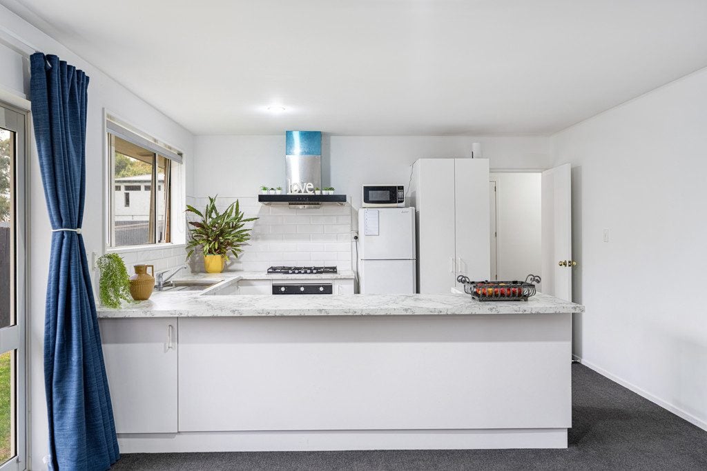 5/11 Grove Road, Addington, Christchurch - Carousel 2