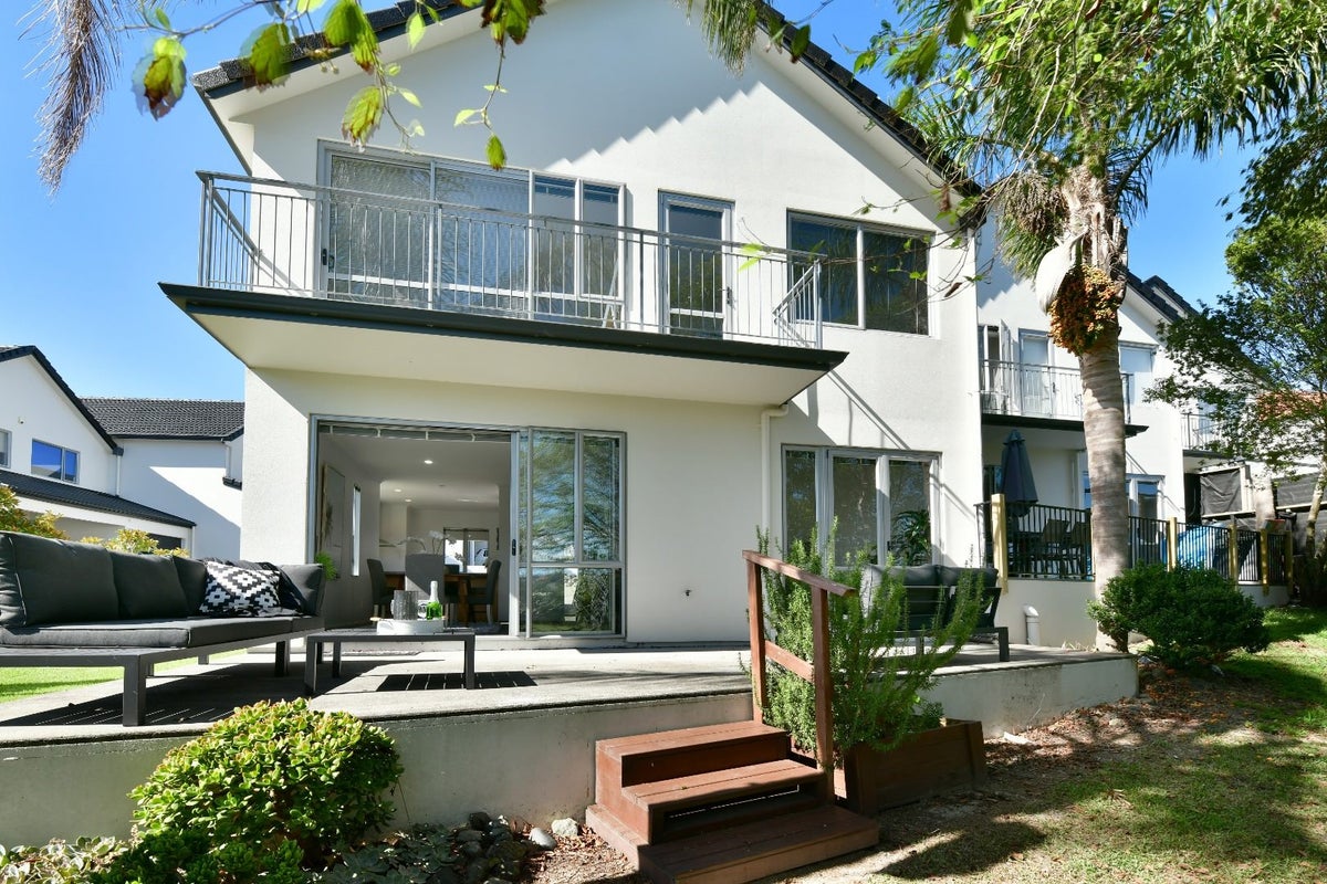 47 Alverna View, GULF HARBOUR, WHANGAPARAOA - Carousel 2