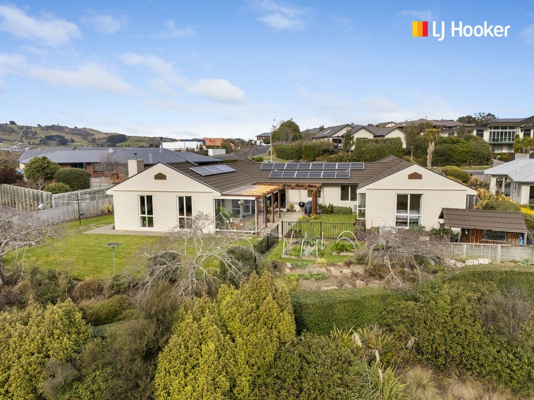 37 Duxford Crescent, Fairfield, Dunedin - Carousel 1