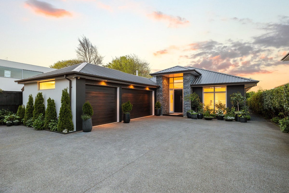 77 Perry Street, Papanui, Christchurch - Carousel 1
