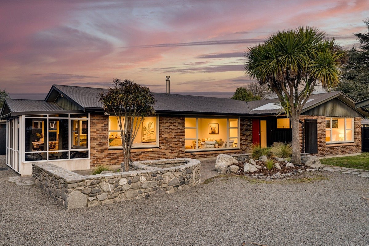 142 Highsted Road, Casebrook, Christchurch - Carousel 2